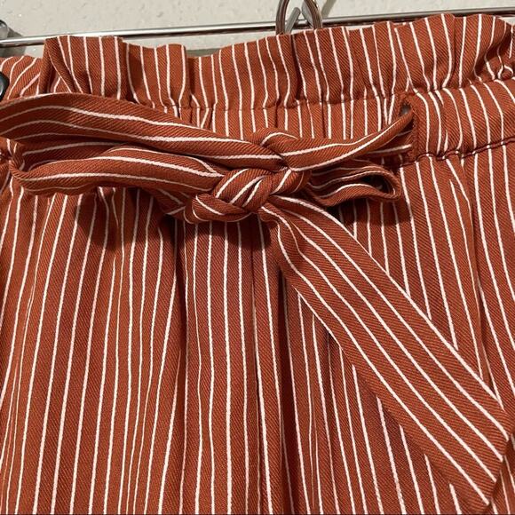 Billabong Orange & White Striped Paperbag Waist Shorts Womens S Beachy Tie Waist - Picture 4 of 8